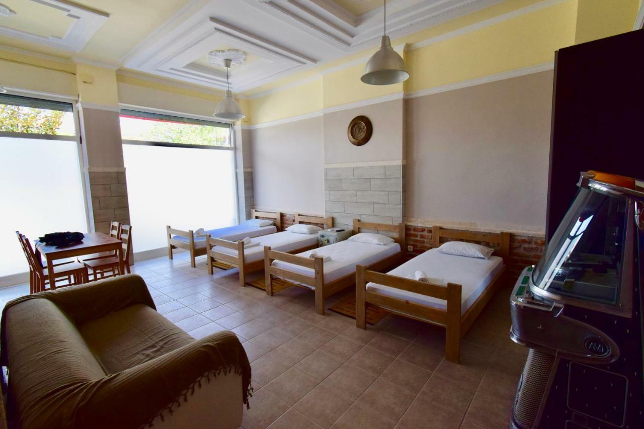 Comfort Room Thessaloniki Exterior photo